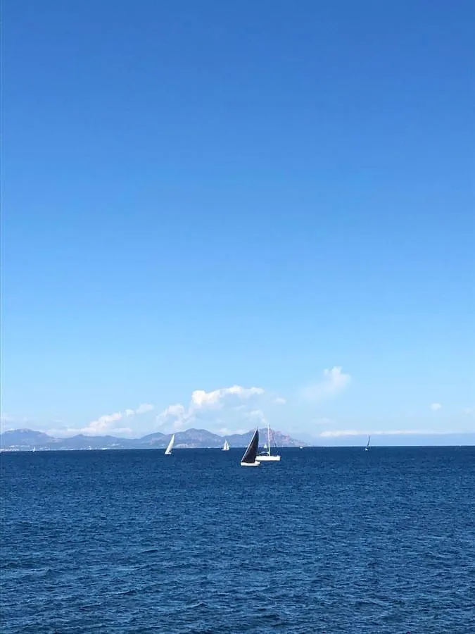 Appartamento Sainte Maxime Vue féerique piscine chauffée Francia
